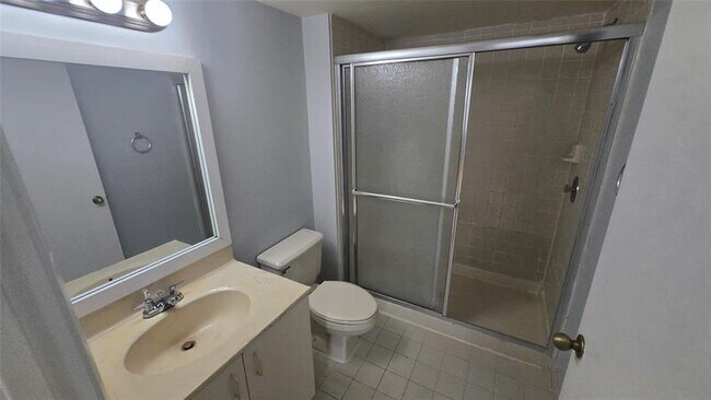 Building Photo - 9055 Wiles Rd