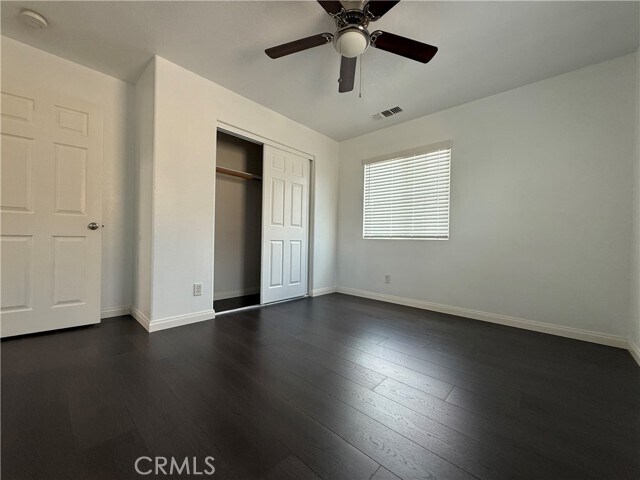 Building Photo - 506 N Placer Privado