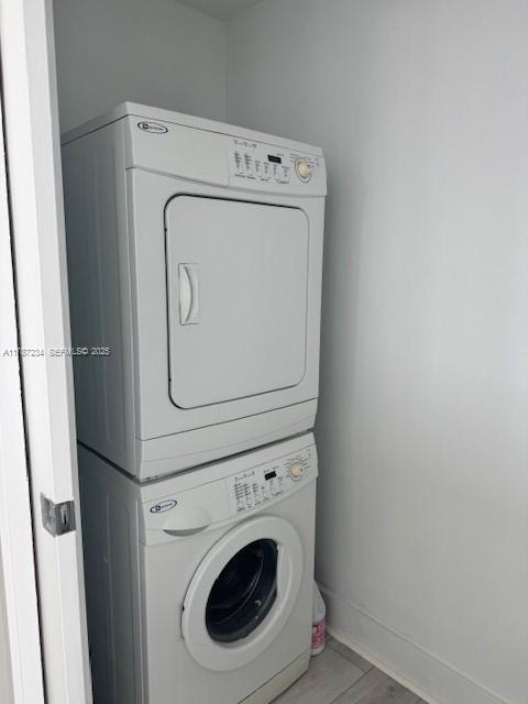 Building Photo - 3451 NE 1st Ave