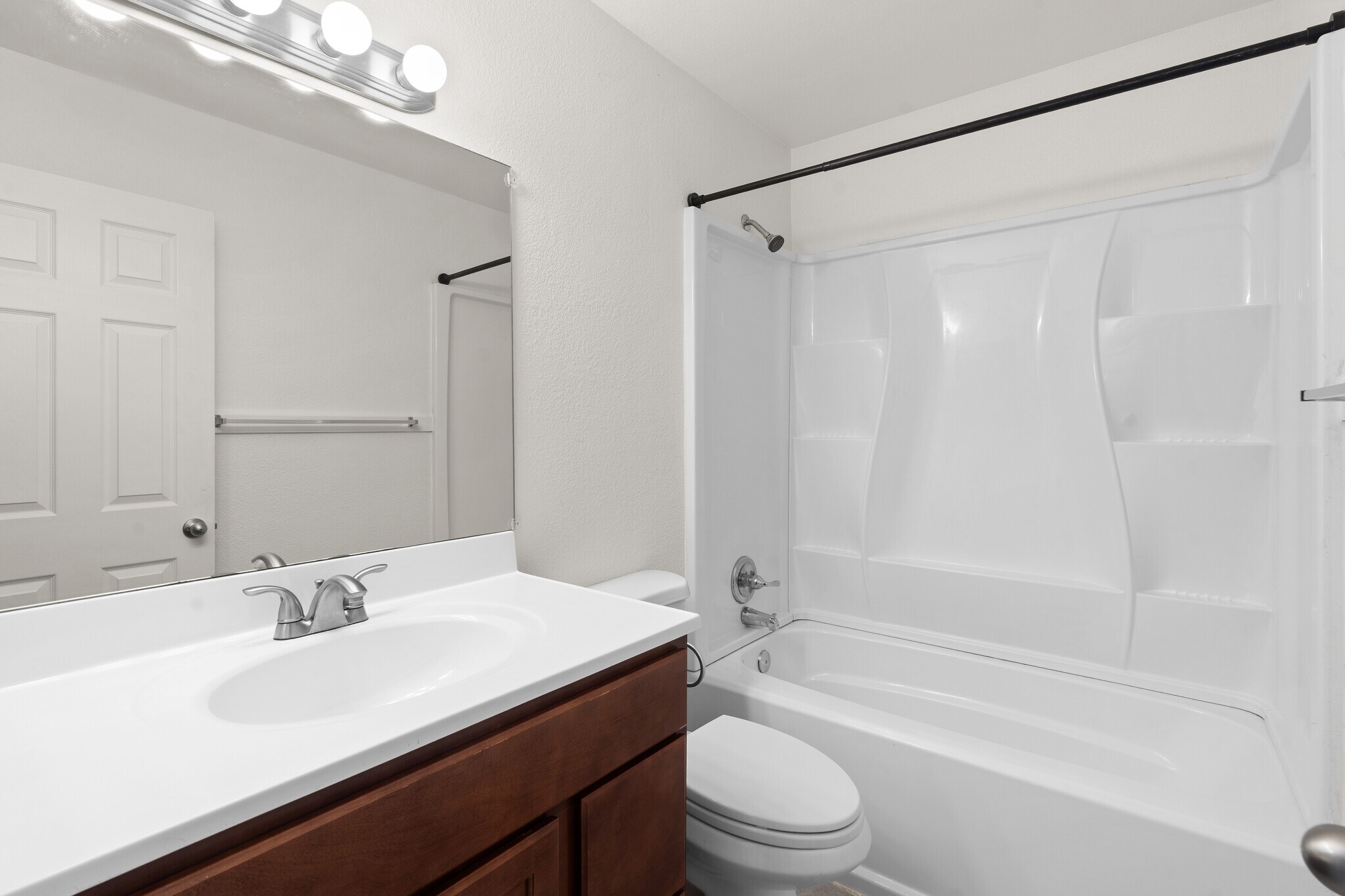 Building Photo - 1314 W 3rd St