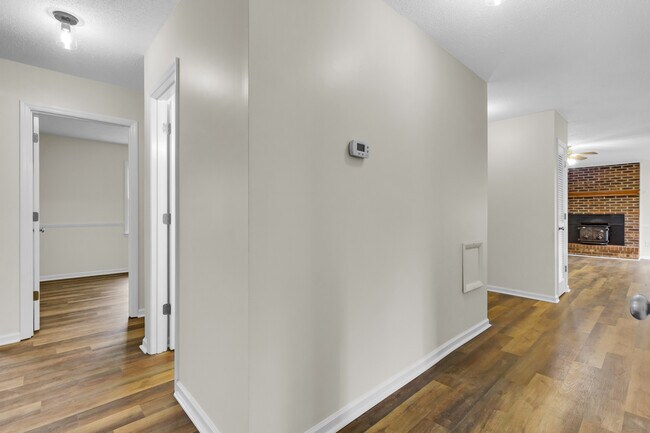 Building Photo - 120 Tar Heel Dr