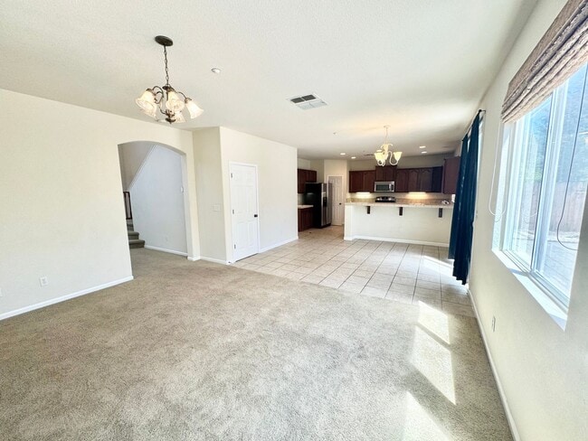 Building Photo - Lovely 2 Story Home In East Woodland In Great Location