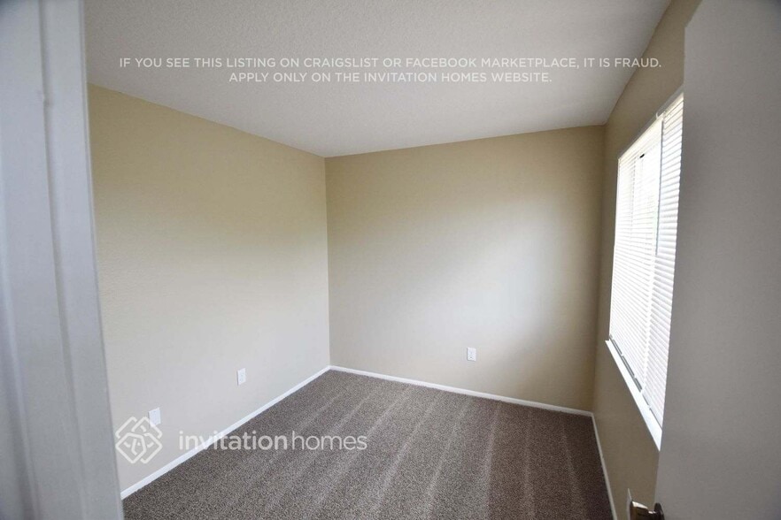 Building Photo - 11914 Lark Song Loop
