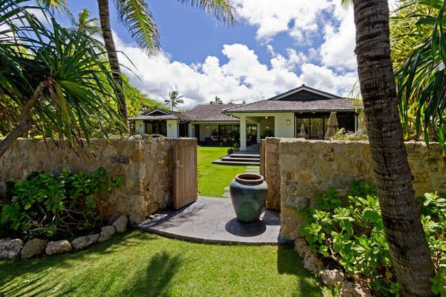 Building Photo - 343 Dune Cir