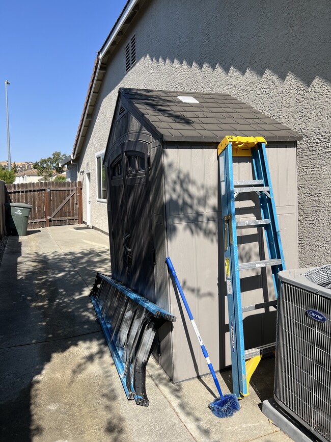 Building Photo - 919 Mimosa Dr