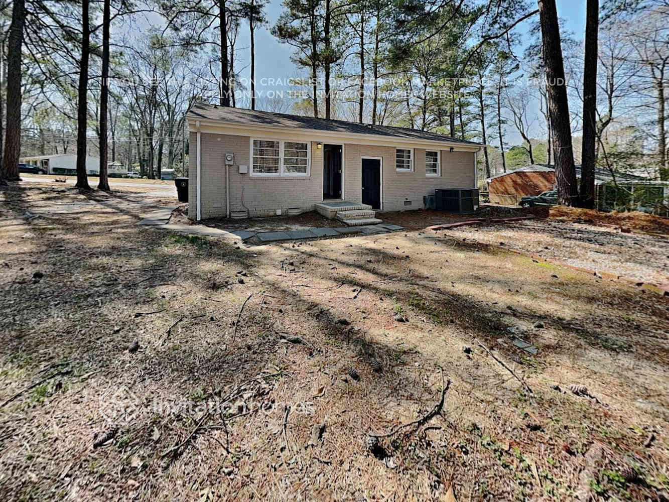 Building Photo - 1700 Woodland Rd