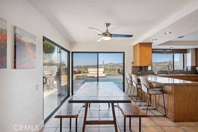 Building Photo - 4372 Park Vicente