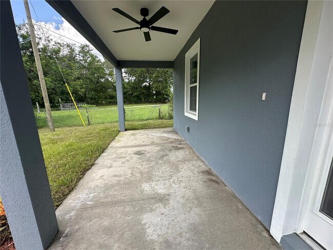 Building Photo - 18115 Cedarhurst Rd