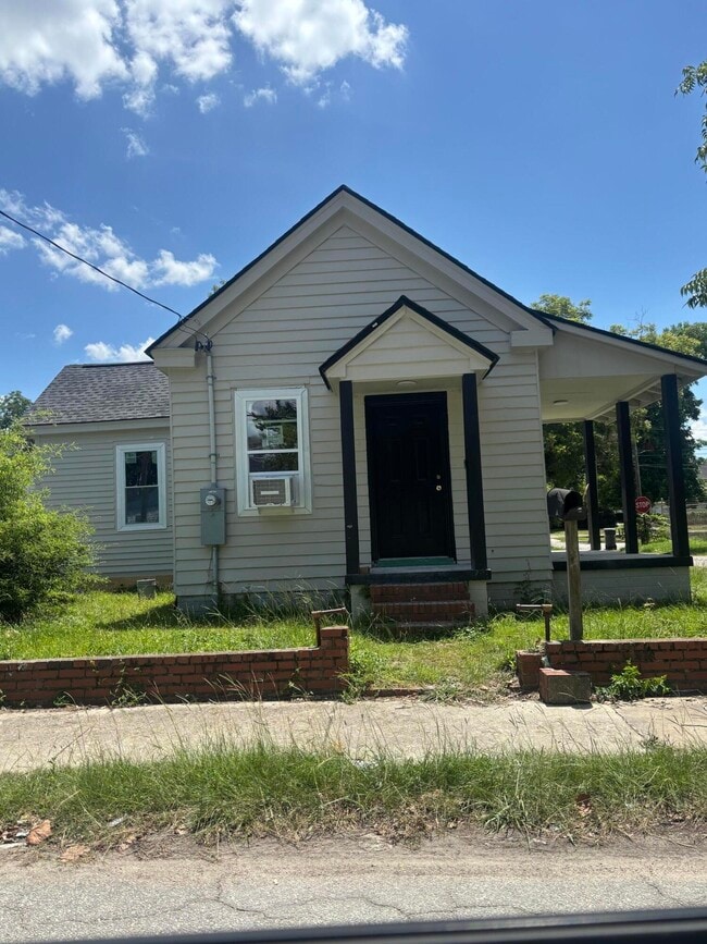 Primary Photo - 1744 Hicks St