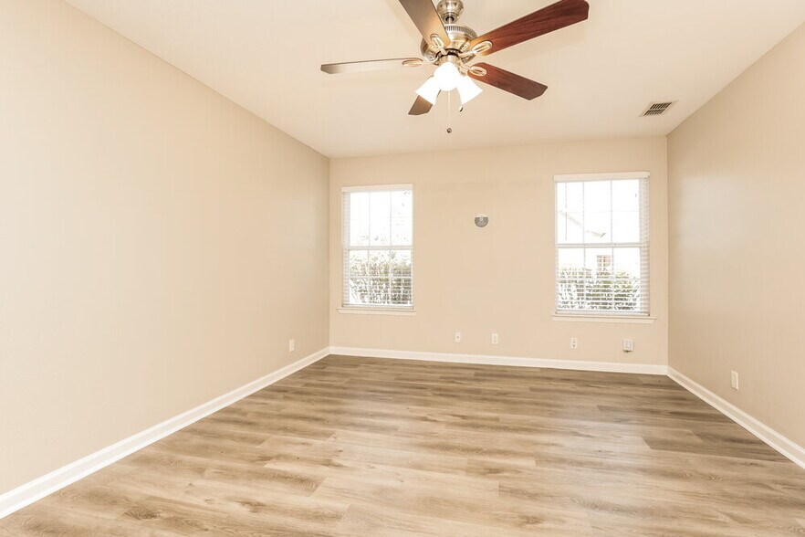 Building Photo - 3764 Indian Creek Blvd