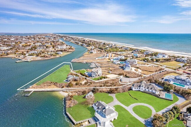 Building Photo - 1 Watersedge Dr