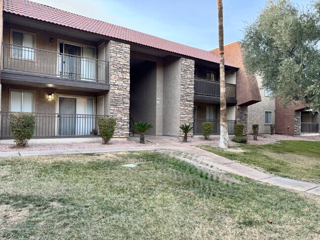 Building Photo - Las Vegas Guard-Gated Condo for Rent | 2 Bedroom Upstairs Unit | River Glen Community