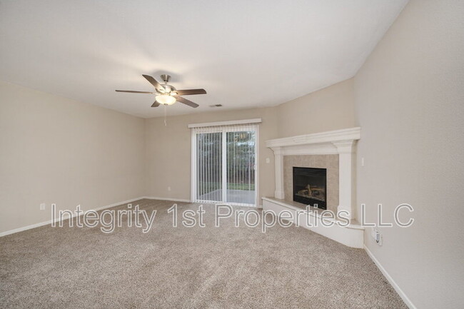 Building Photo - 5931 NW 90th Terrace
