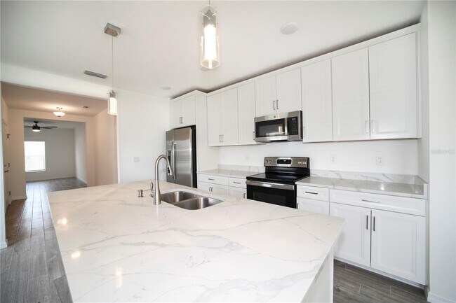 Building Photo - 16801 Celebration Dr