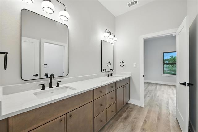 Building Photo - 117 Goldfinch Ln