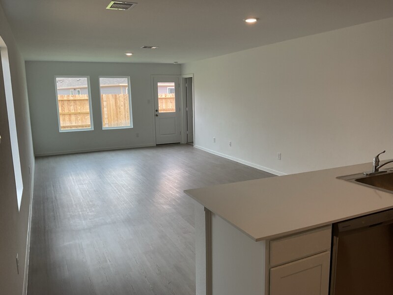 Building Photo - 17921 Valle Cupa Ln