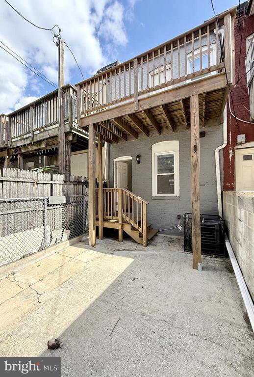 Building Photo - 1268 Glyndon Ave