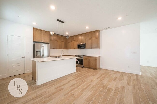 Building Photo - ‘Brambles’ Brand New Copper & Willow Home,...