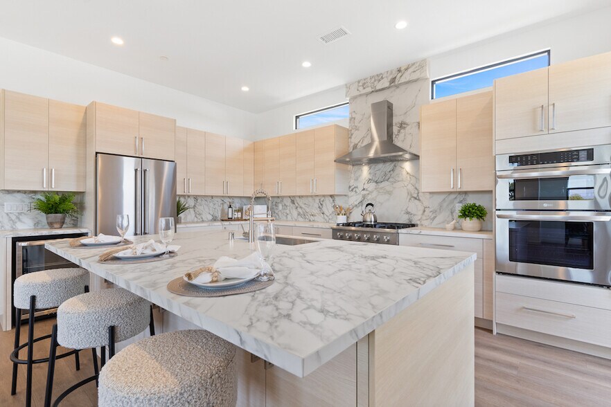 Building Photo - 4249 Gila Ave