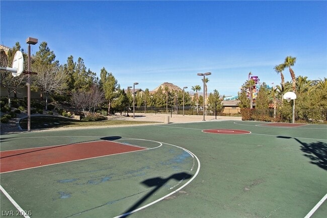 Building Photo - 339 Falcons Fire Ave