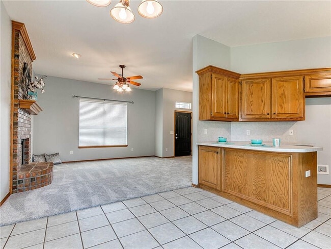 Building Photo - Beautiful 3 Bedroom 2 Bath Home In Choctaw!!!