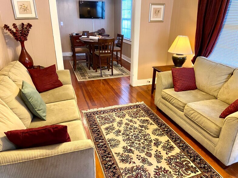 Living Room - 1028 Cherokee St