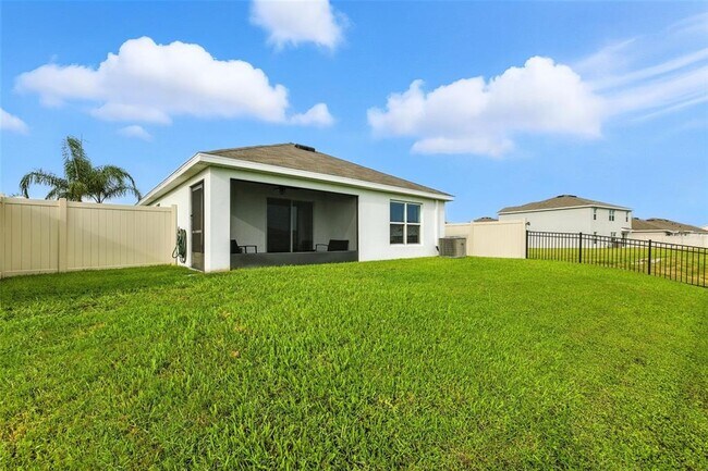 Building Photo - 3903 Silver Strand Trl