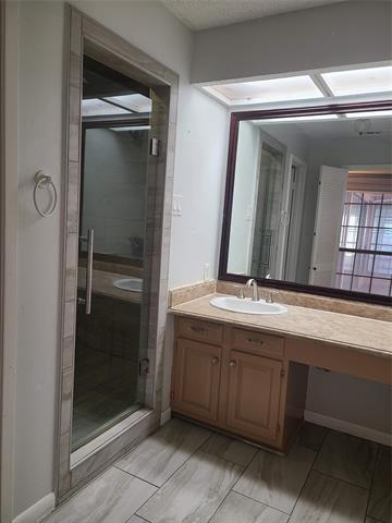 Building Photo - 305 Centennial Blvd