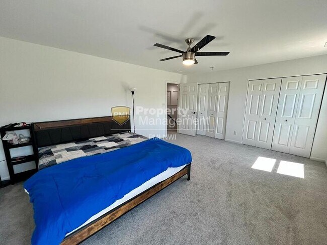 Building Photo - 5625 Burr Rdg Cir