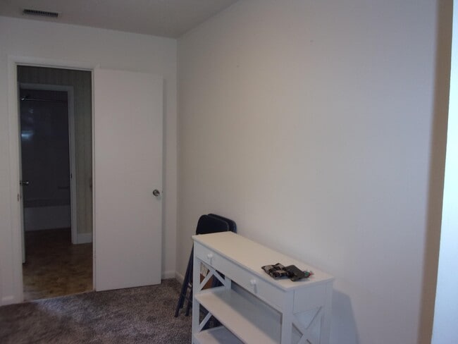 Building Photo - 405 Flagler Blvd