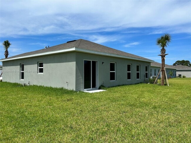 Building Photo - 217 Raspberry Rd