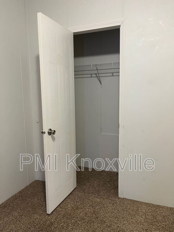 Building Photo - 8821 Trout Rd