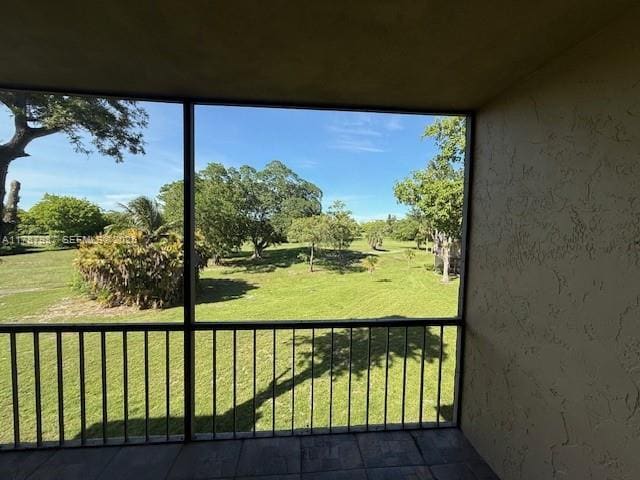 Building Photo - 6101 N Falls Cir Dr