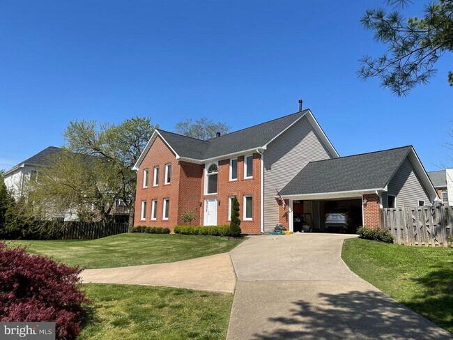 Primary Photo - 3724 Munson Rd
