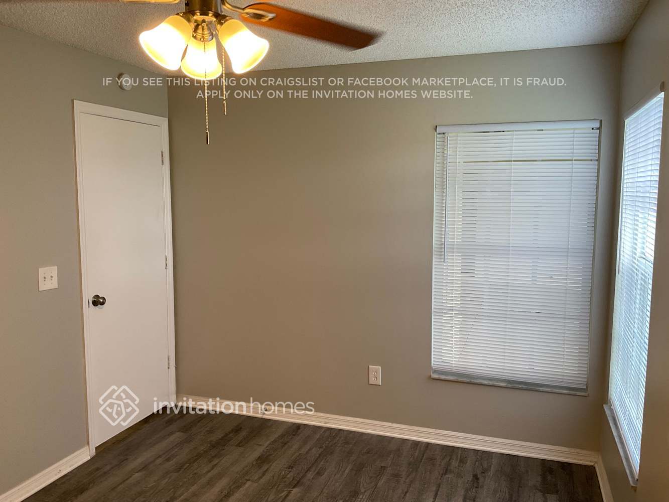 Building Photo - 826 Walsingham Way
