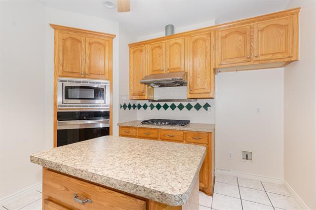 Building Photo - 9702 Kings Link Cir