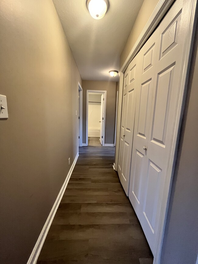 Building Photo - 1353 Francesca Drive