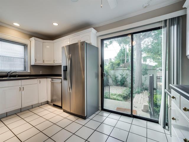 Building Photo - 3129 Mockingbird Ln