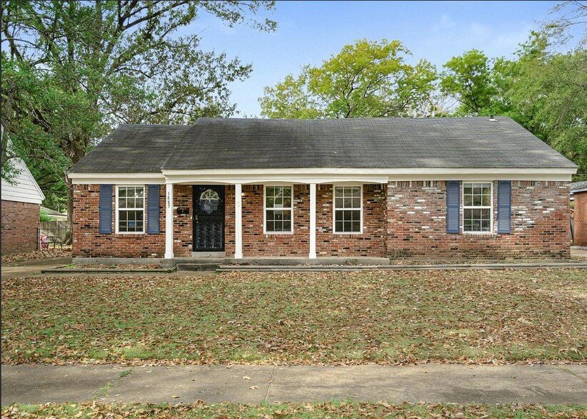 Building Photo - 1885 Dearing Rd
