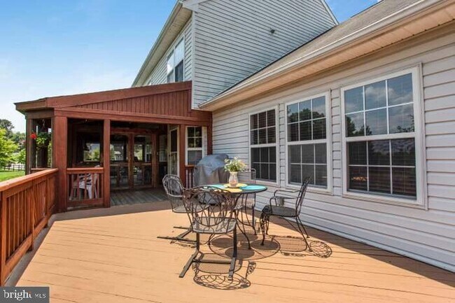 Building Photo - 14801 Arabian Ln