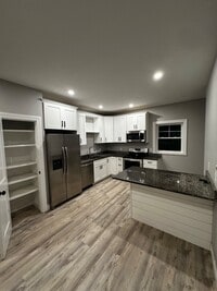 Building Photo - 3 Emerald Dr