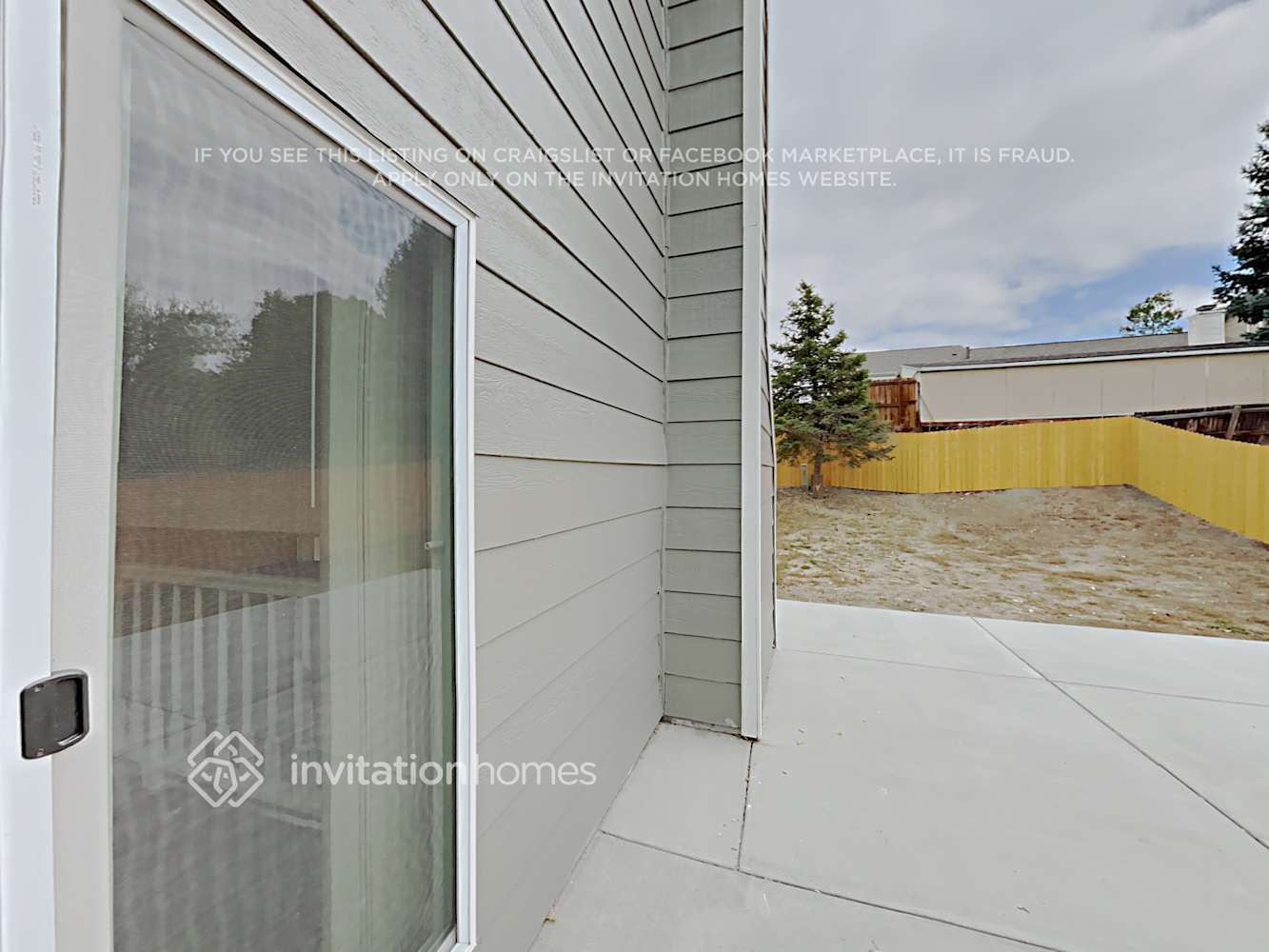 Building Photo - 21581 E Aberdeen Dr