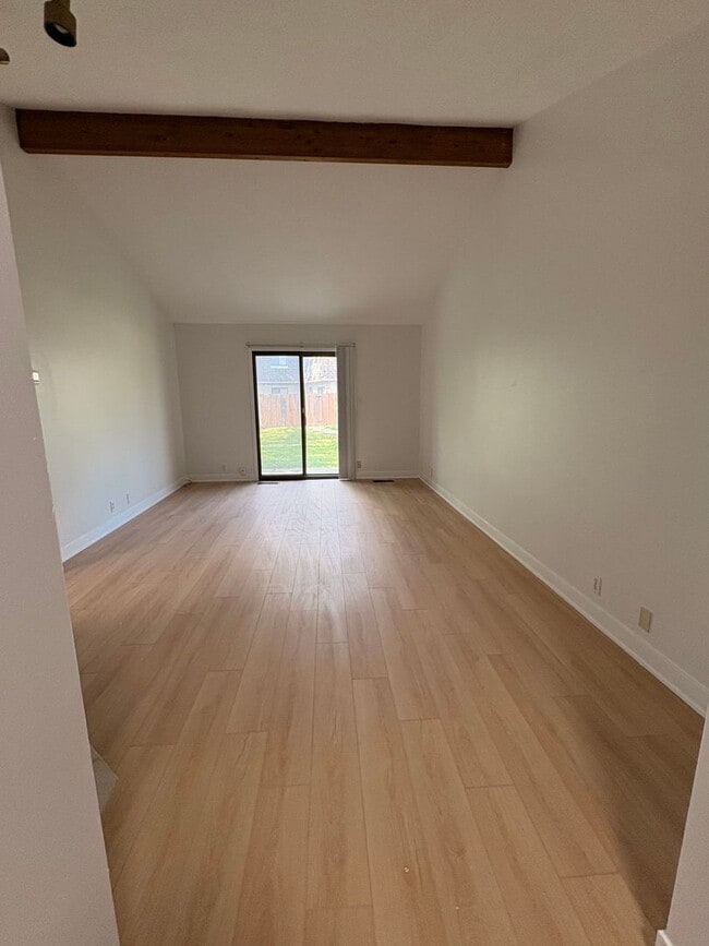 Building Photo - Beautiful Duplex on West Charter