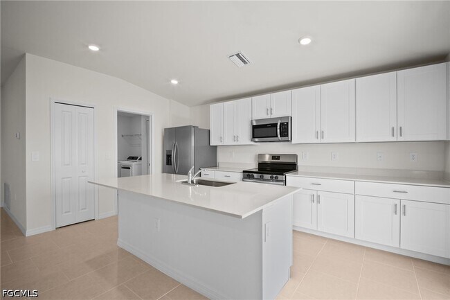 Building Photo - 17633 Paradiso Wy