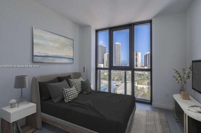 Building Photo - 1600 NE 1st Ave