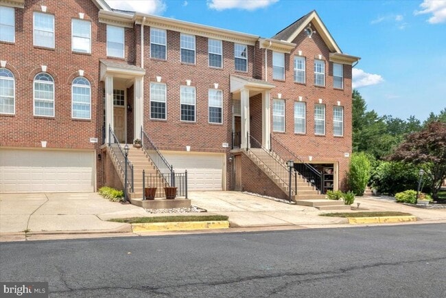 Building Photo - 47698 Loweland Terrace