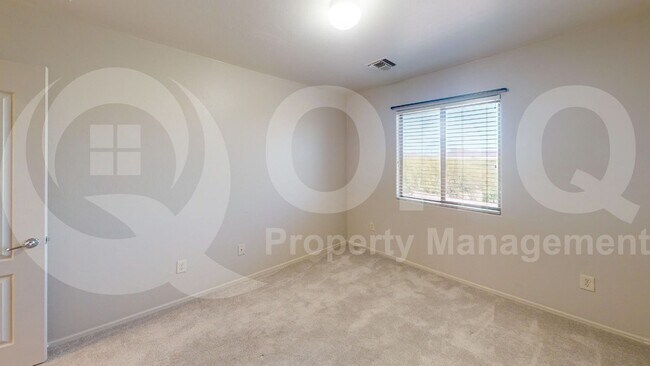 Building Photo - 8353 N Albany Ave