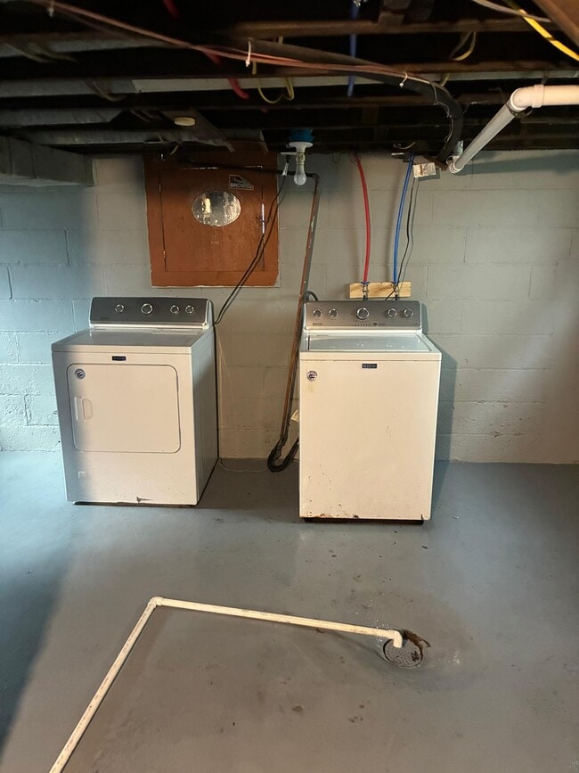 Building Photo - 189 E Prospect St