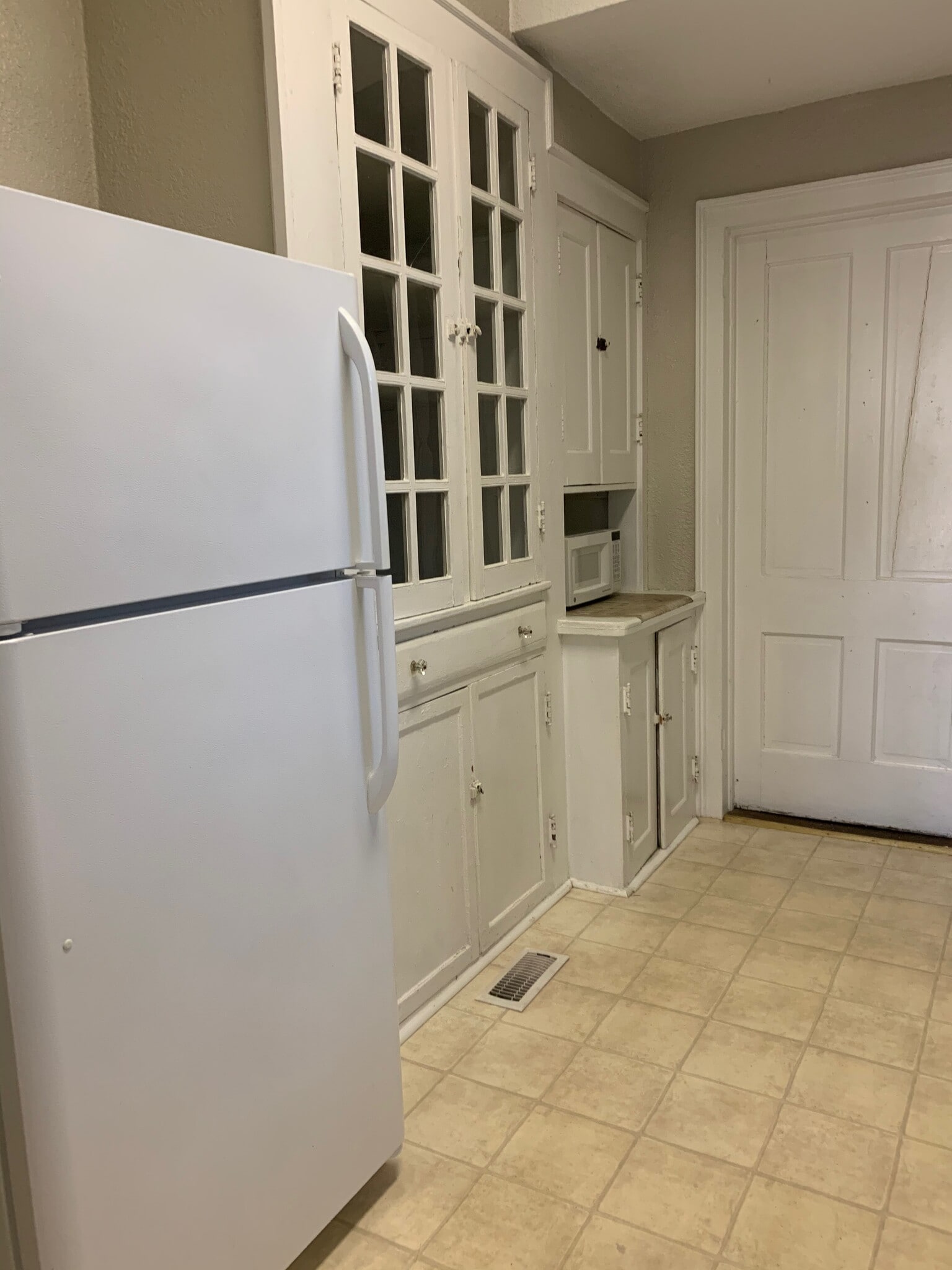 Building Photo - 2427 Vineville Ave