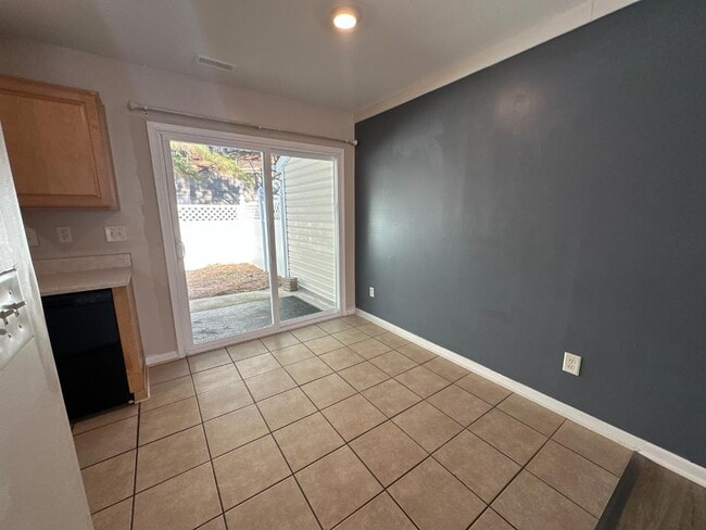 Building Photo - 12346 Hennigan Pl Ln